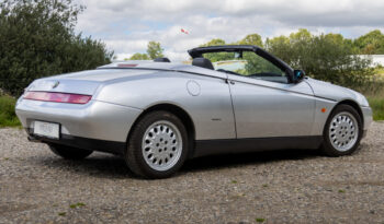 Alfa Romeo Spider 916 2,0 TS 16V full