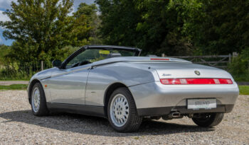 Alfa Romeo Spider 916 2,0 TS 16V full