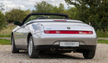 Alfa Romeo Spider 916 2,0 TS 16V full