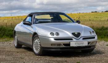 Alfa Romeo Spider 916 2,0 TS 16V full