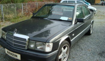 Mercedes-Benz 190 (W201) E full