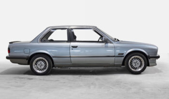 BMW 3-serie E30 316i 1,6 125 HK Coupe full