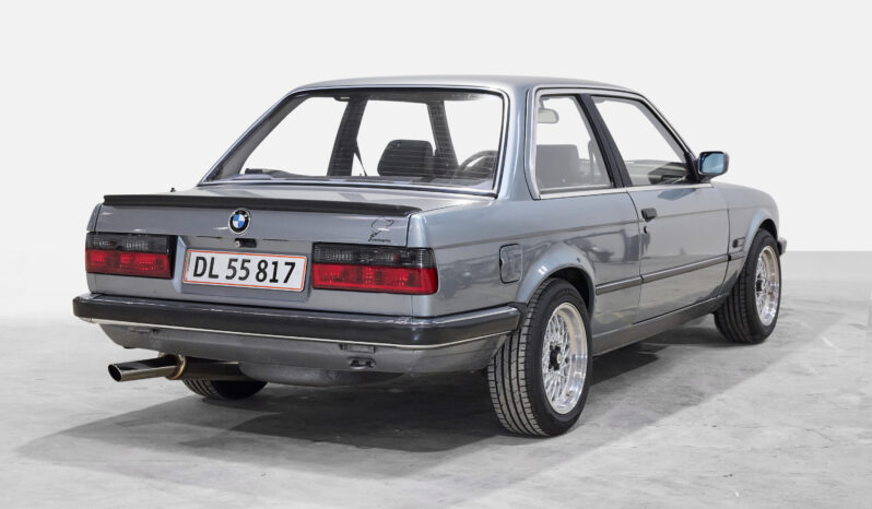 BMW 3-serie E30 316i 1,6 125 HK Coupe full