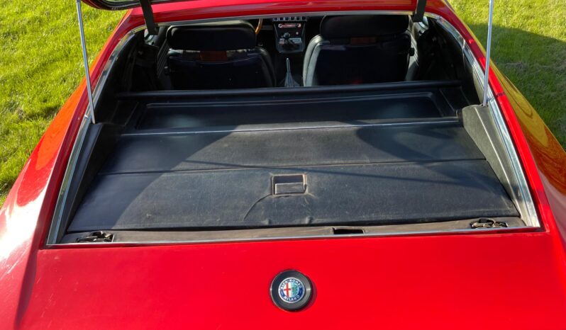 Alfa Romeo Montreal 2,6 L full