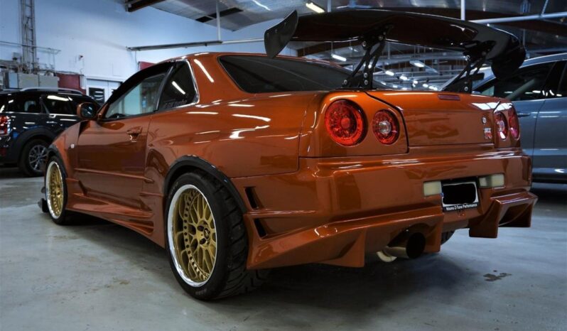 Nissan Skyline R34 GT-T full