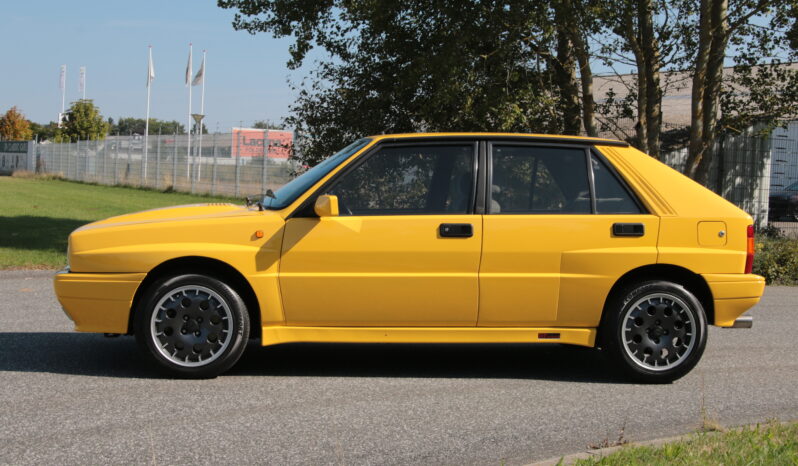 Lancia Delta HF Integrale 2,0L full