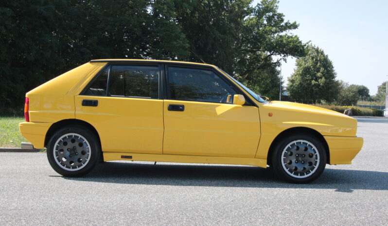 Lancia Delta HF Integrale 2,0L full