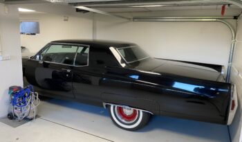 Cadillac DeVille Hardtop Coupe V8 Aut full