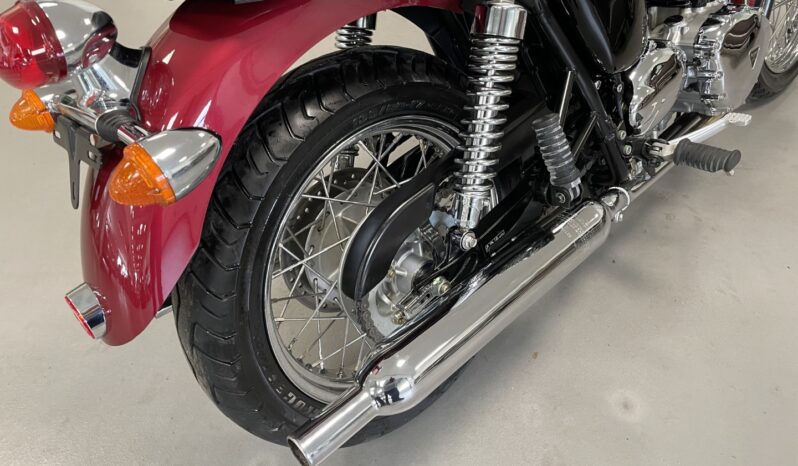 Triumph Bonneville full