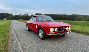 Alfa Romeo 1750 GT Veloce full