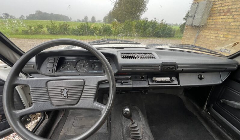 Peugeot 504 Pick Up full