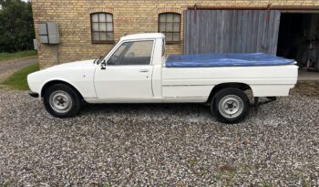 Peugeot 504 Pick Up full