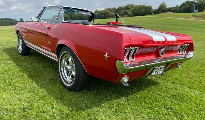 Ford Mustang Cabriolet v8 auto full