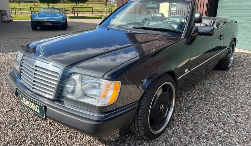 Mercedes-Benz E-Klasse (W124) 300 CE-24 3,0 Cabriolet aut. full