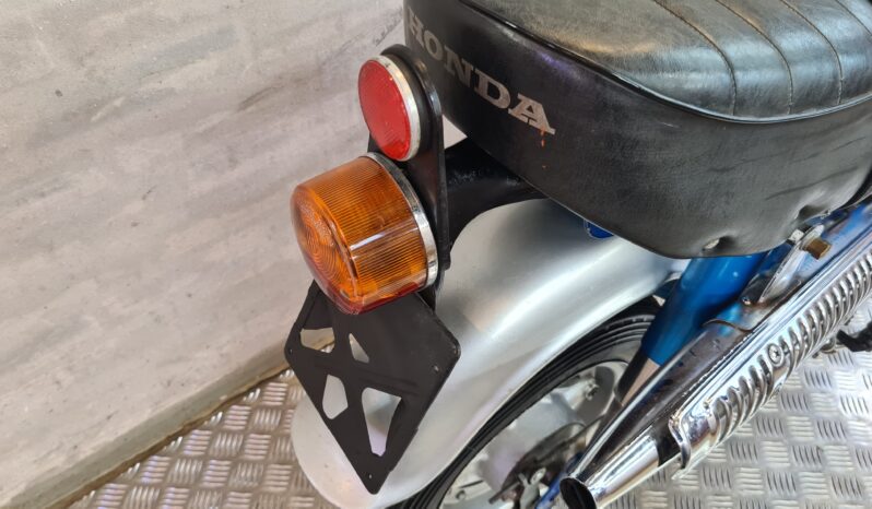 Honda DAX full