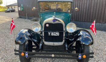 Ford A 3,3 Tudor Deluxe full