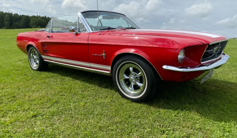 Ford Mustang Cabriolet v8 auto full