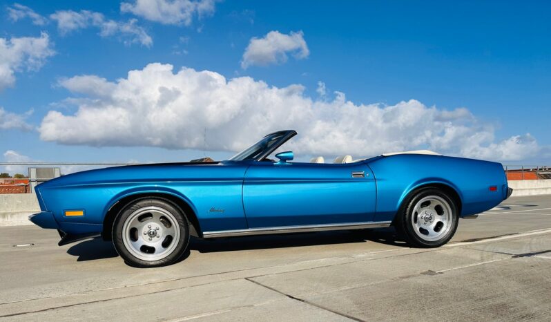 Ford Mustang 351 cui convertible full