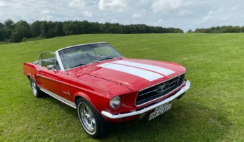 Ford Mustang Cabriolet v8 auto full