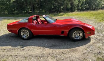 Chevrolet Corvette C3 5,7 full