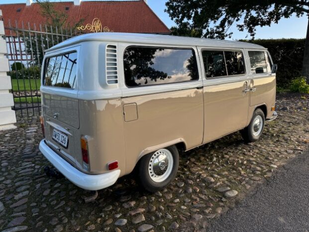 VW T2 Bus 7prs full