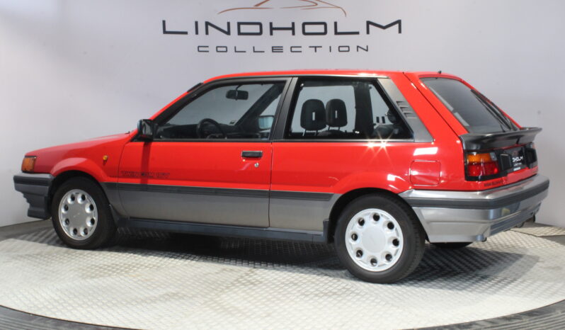 Nissan Sunny 1.6 GTi 3d full