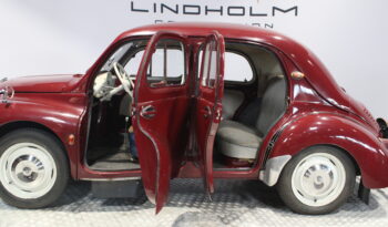 Renault 4CV 8-32 full