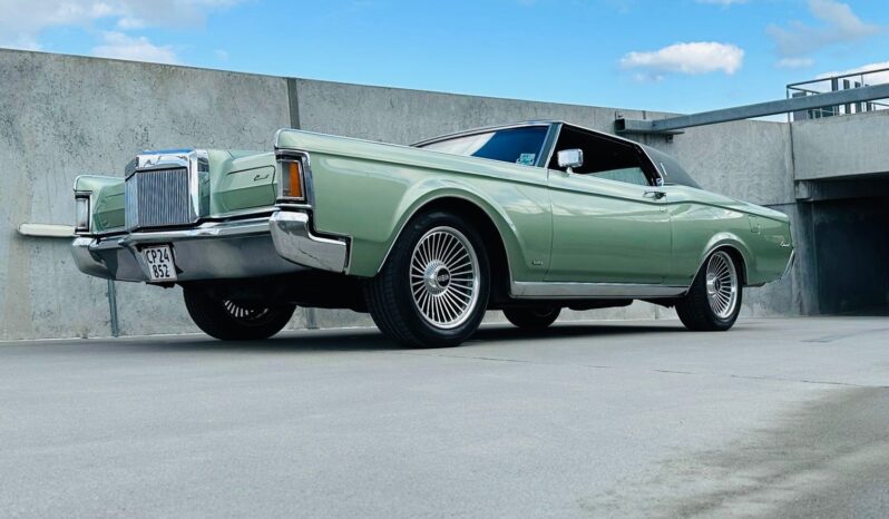 Lincoln Continental Mark III full