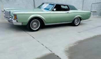 Lincoln Continental Mark III full