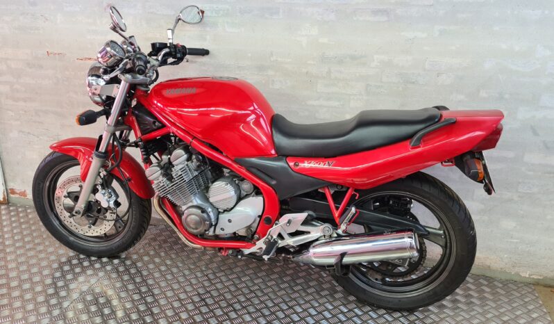 Yamaha XJ 600 N full