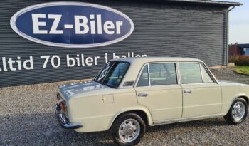 Fiat 124 Speciat T full