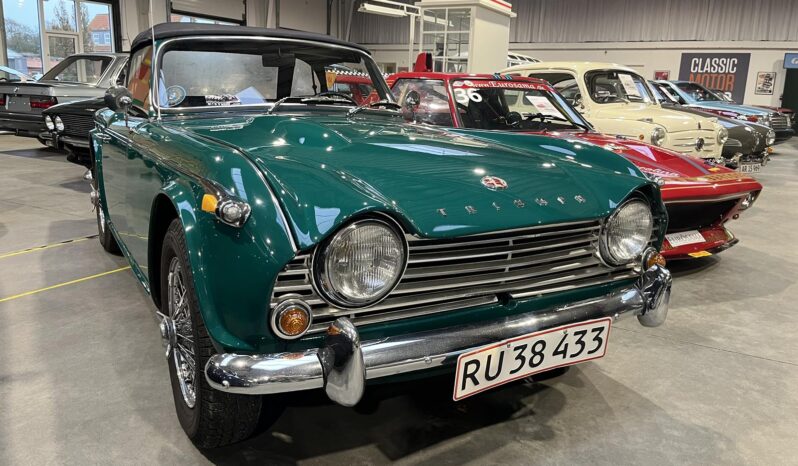 Triumph TR4 IRS full