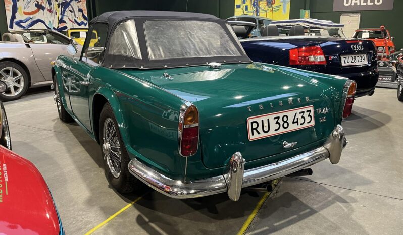 Triumph TR4 IRS full