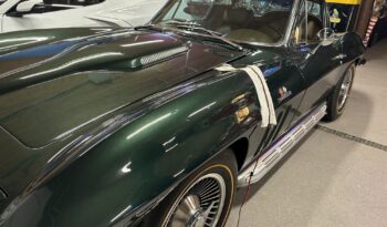 Chevrolet Corvette Sting Ray full