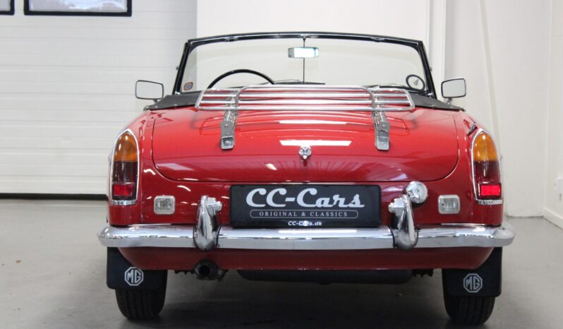 MG MGB 1800 Roadster full