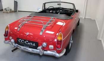 MG MGB 1800 Roadster full