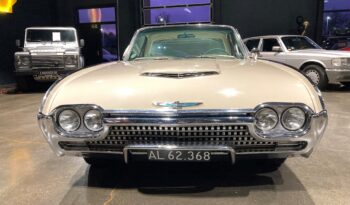 Ford Thunderbird 6,4 V8 300 HK Aut full