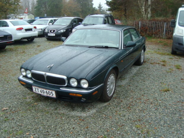 Jaguar XJ8 3,2 V8 Aut full