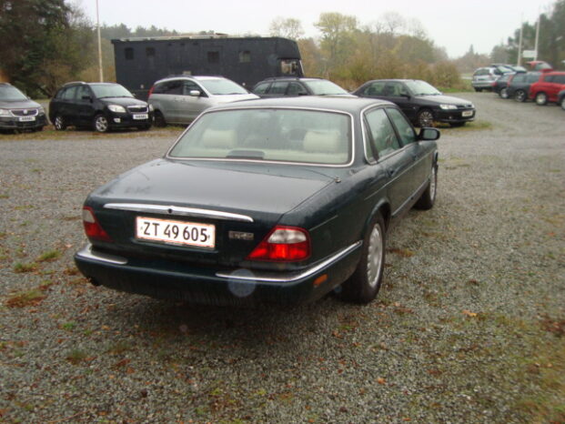 Jaguar XJ8 3,2 V8 Aut full