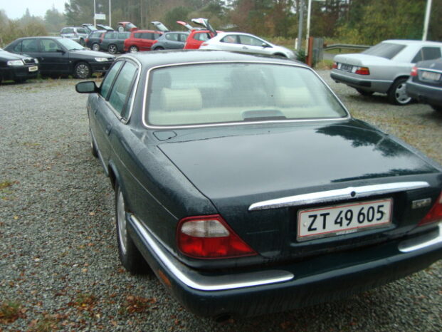 Jaguar XJ8 3,2 V8 Aut full