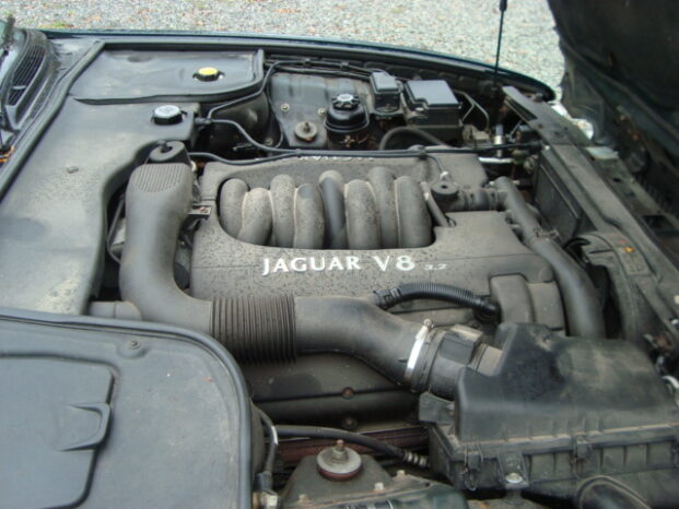 Jaguar XJ8 3,2 V8 Aut full