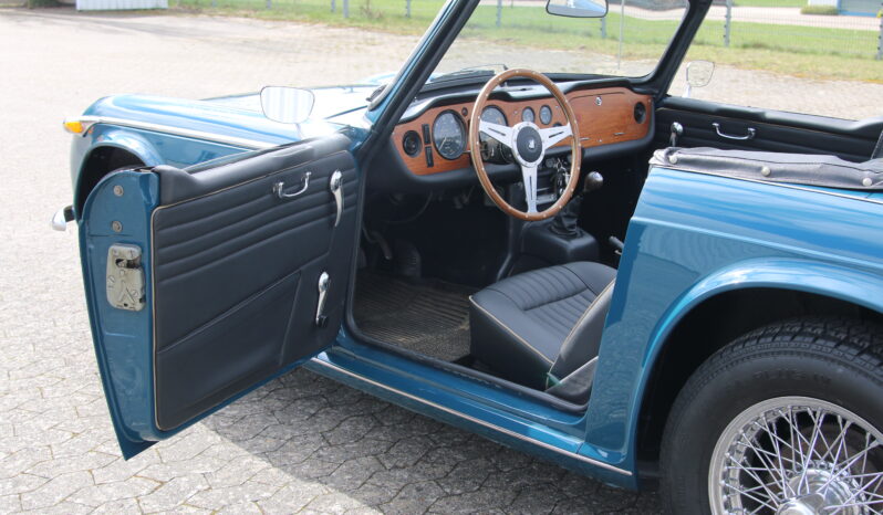 Triumph TR250 2,5L full