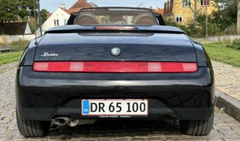 Alfa Romeo Spider 3,0 full