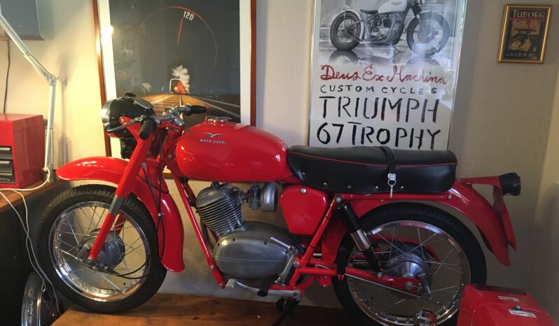 Moto Guzzi Stornello 125 full