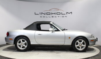 Mazda MX-5 1,6 full