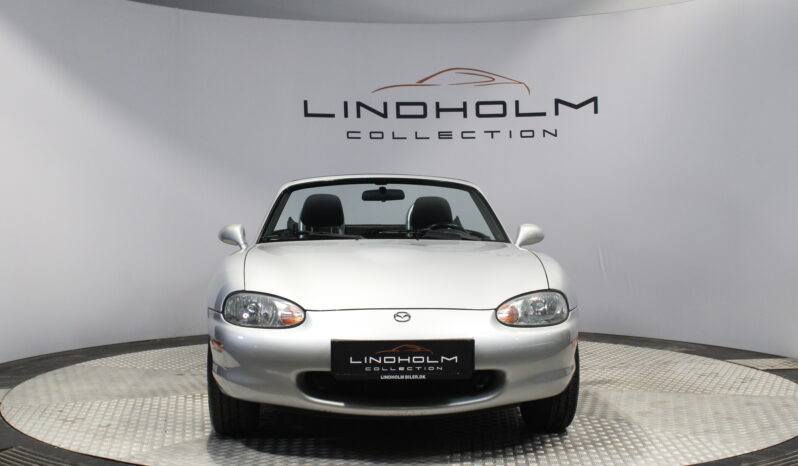 Mazda MX-5 1,6 full