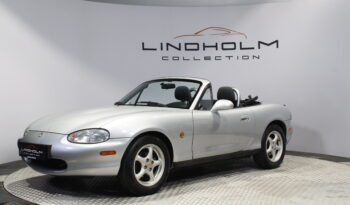 Mazda MX-5 1,6 full