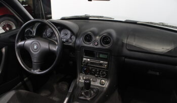 Mazda MX-5 1,6 full