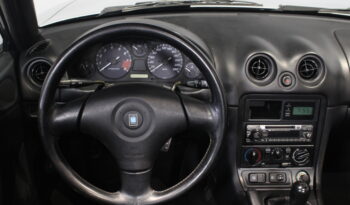 Mazda MX-5 1,6 full