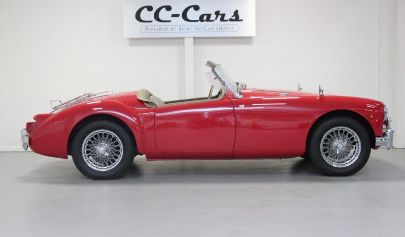 MG MGA 1600 Roadster full